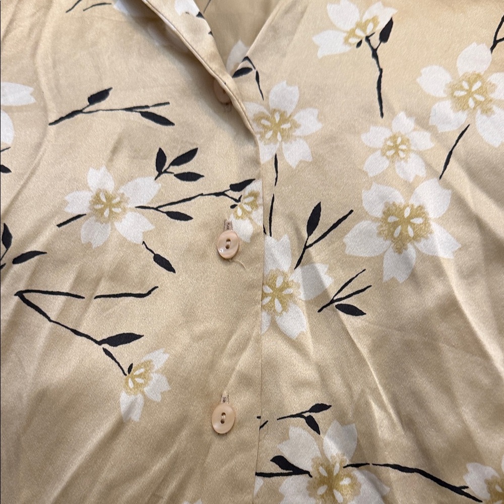 Button Down Blouse | Effortless Chic - image 4